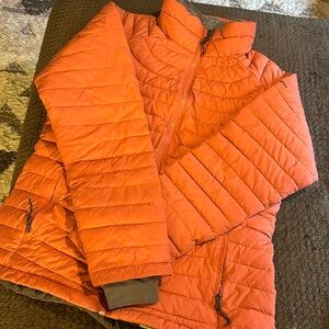 Women’s Columbia jacket.